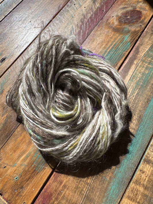 Hand Spun Single-White Brown Pale Olive