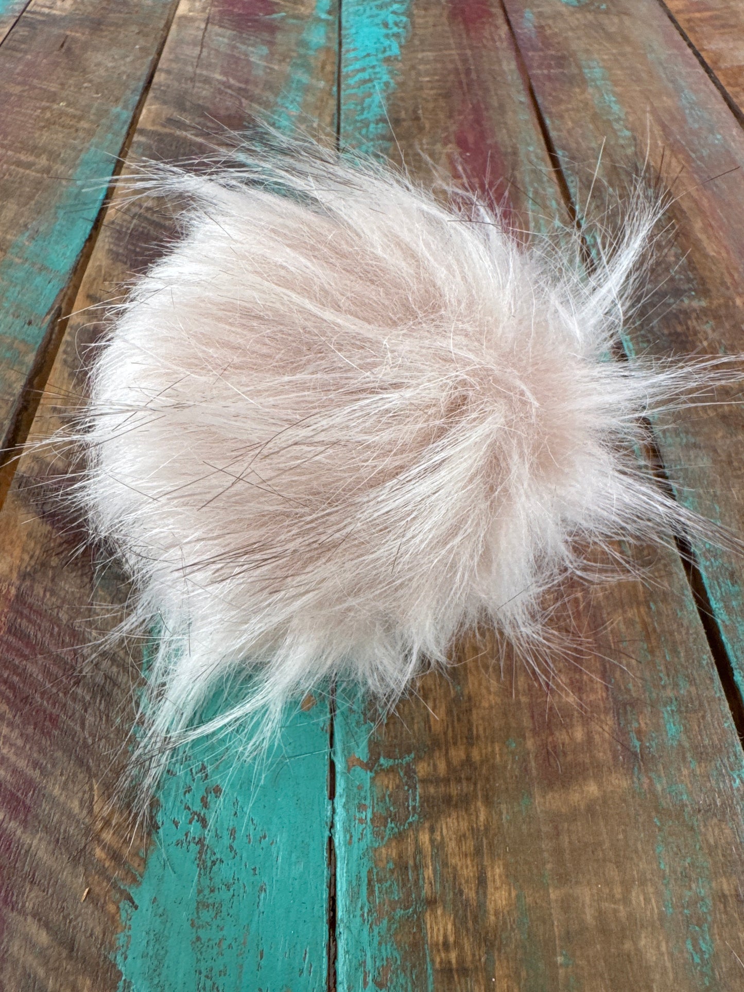 Pom Pom-Medium