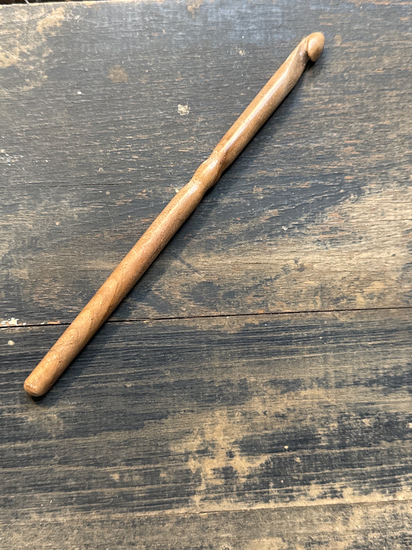 Crochet Hook 9MM (M/N)-Walnut