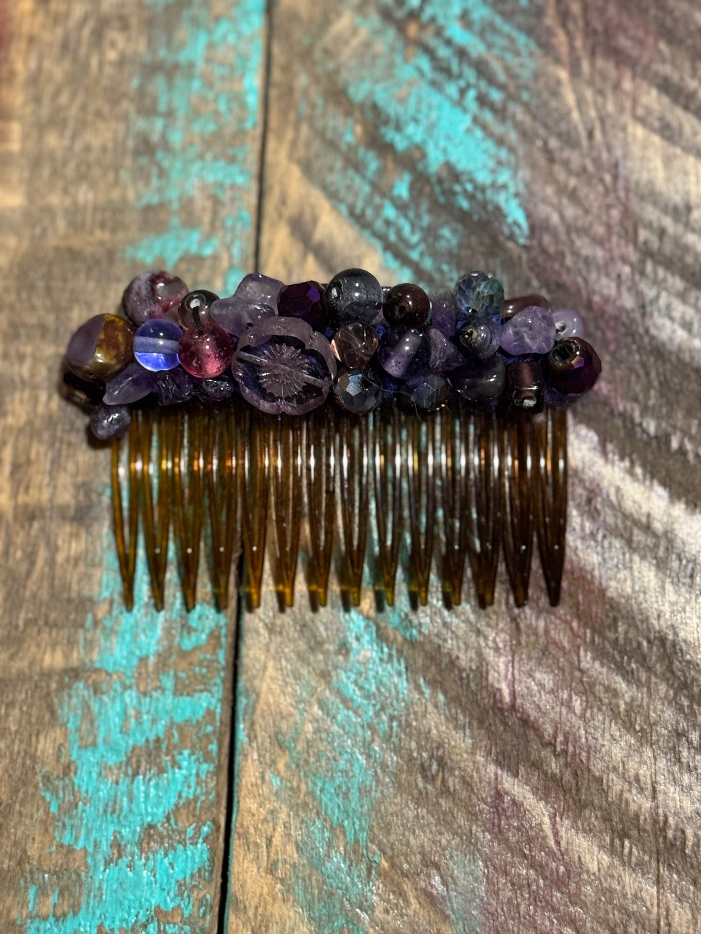 Luxe Handed beaded glass hair comb