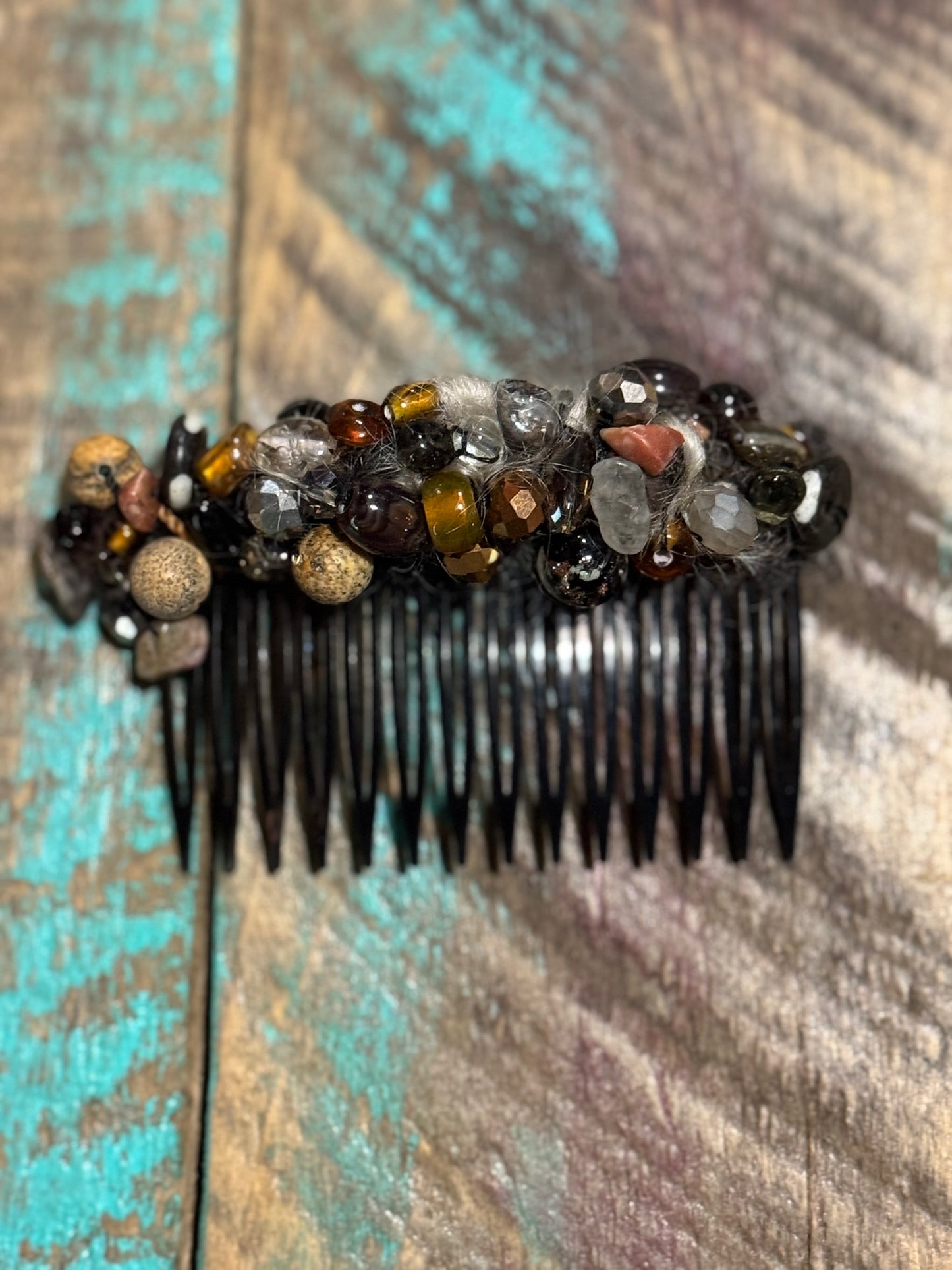 Luxe Handed beaded glass hair comb