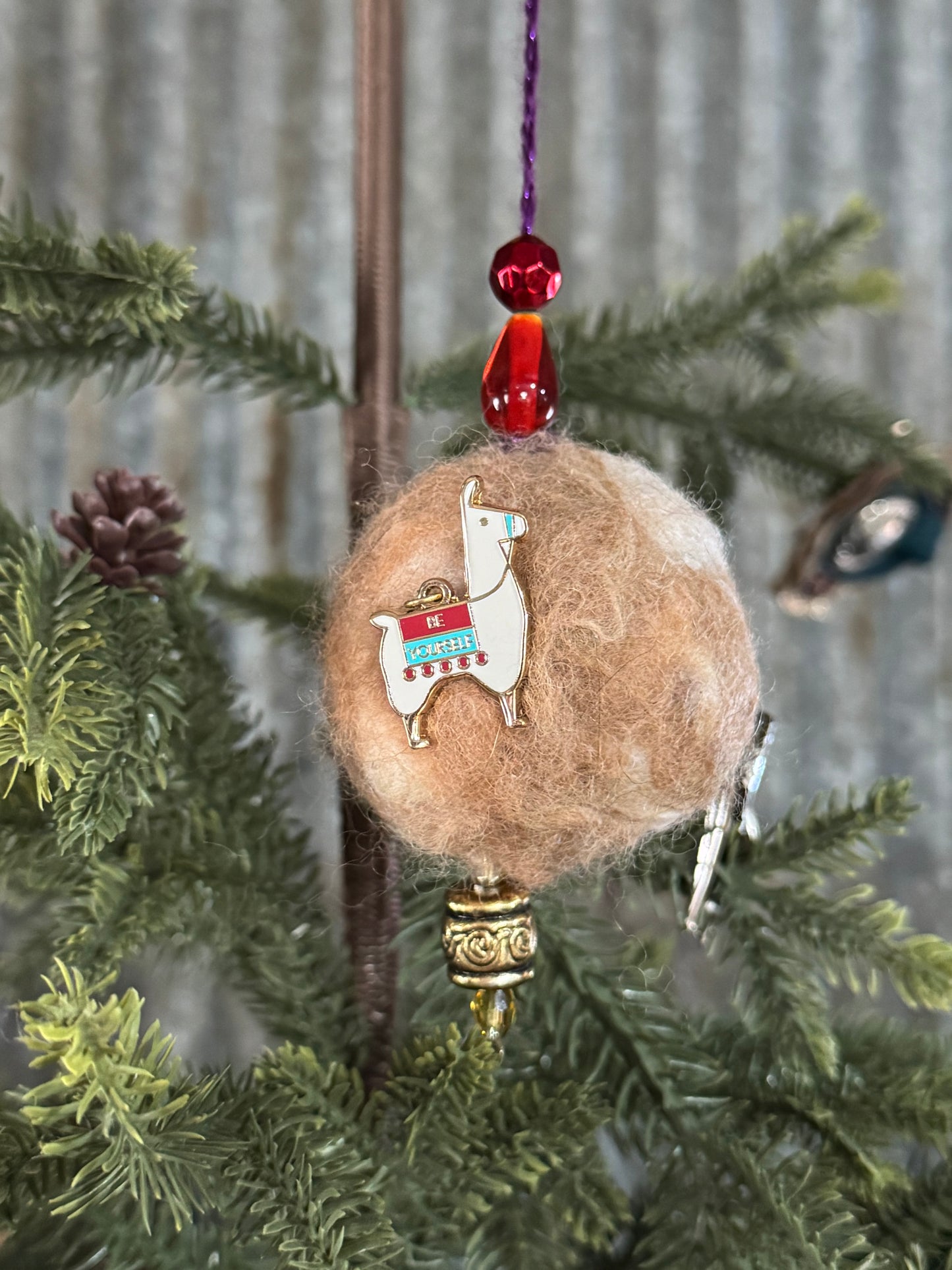 Ornament-Alpacs Be Yourself