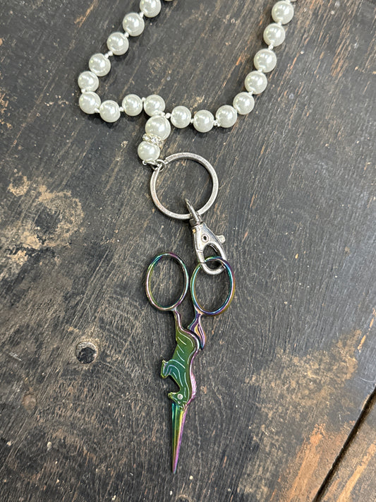 Necklace Unicorn Shears-Pearl