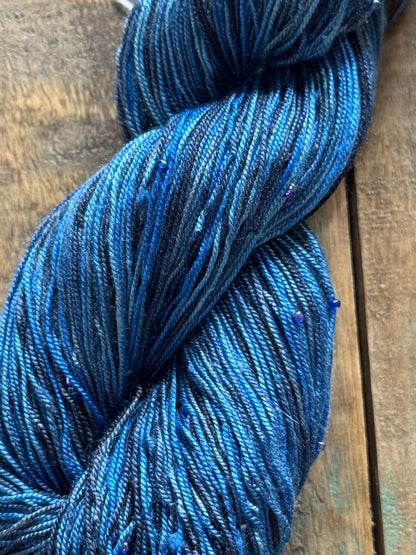 Lace Mulberry Silk Glass Beads