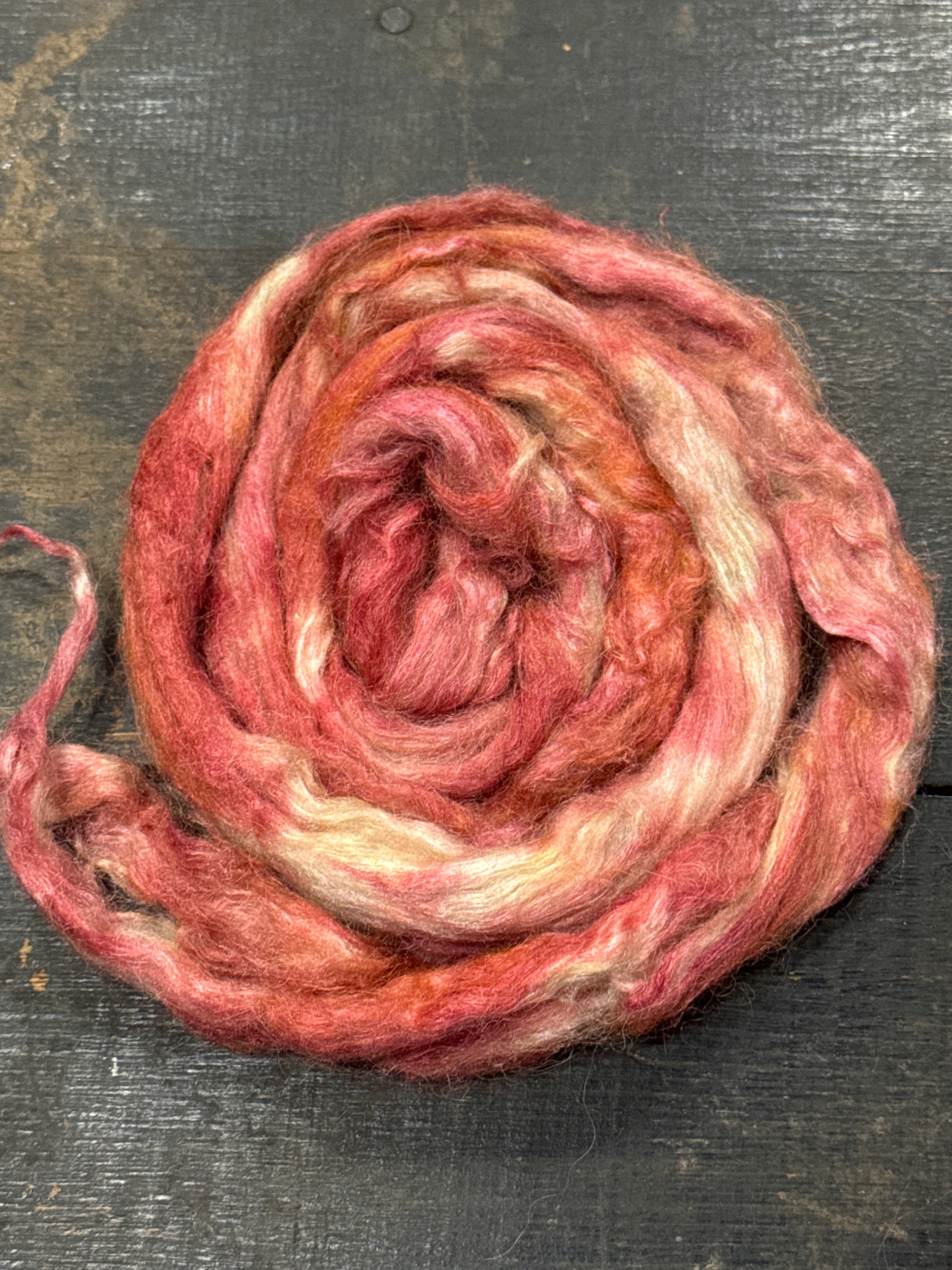 COMBED TOP ALPACA TUSSAH SILK