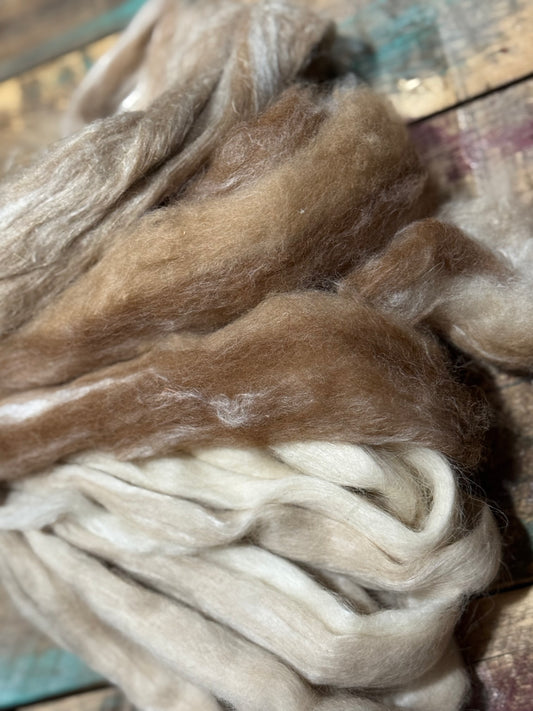 Suri Huacaya Assorted Blend Roving
