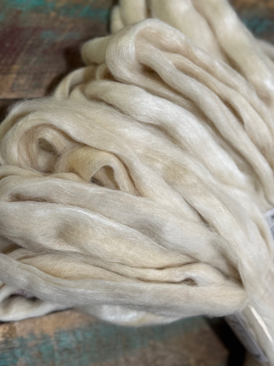 Suri Alpaca Tencel Roving-White