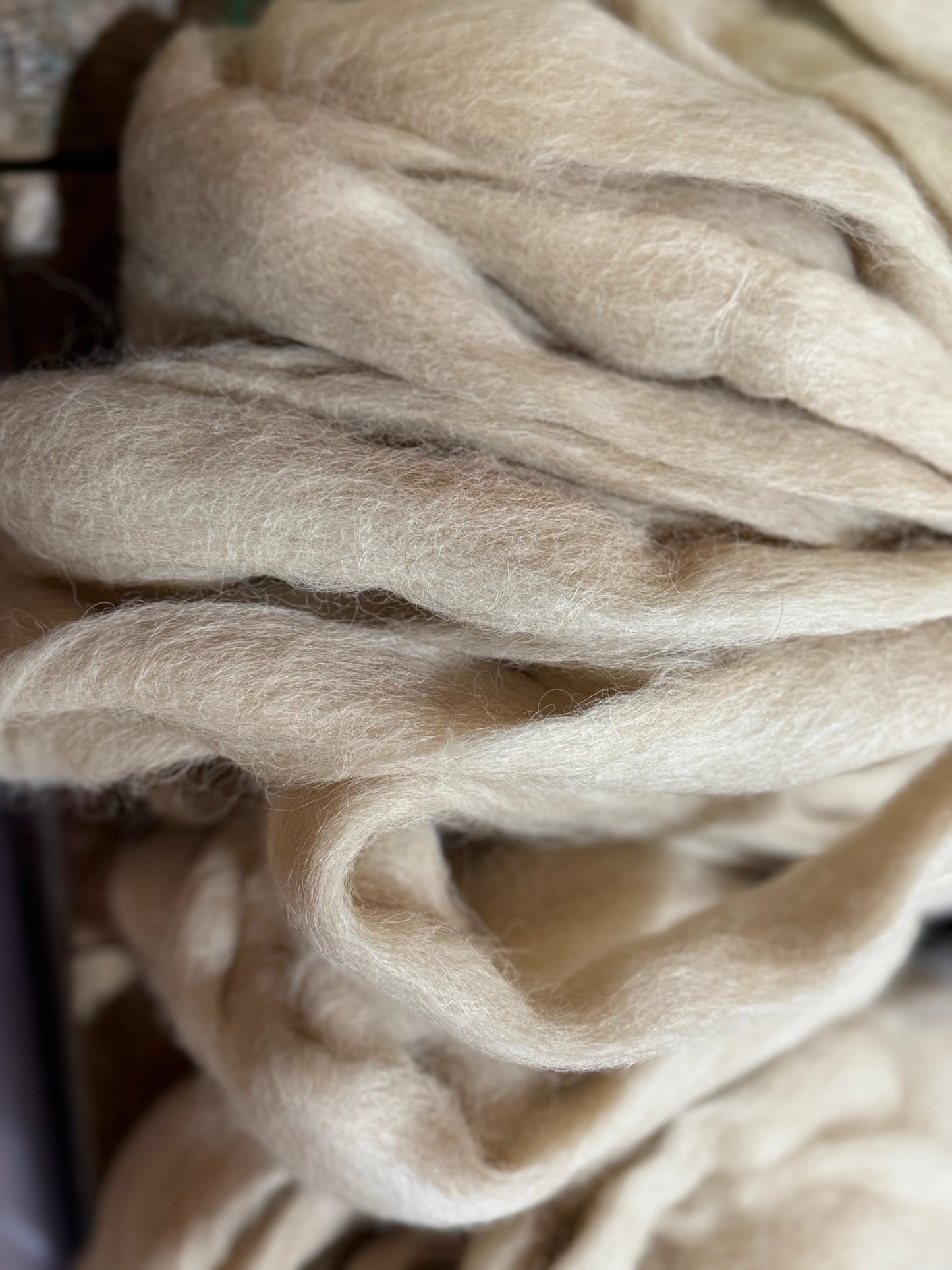 Huacaya Alpaca Merino Roving-Prince Poppycock