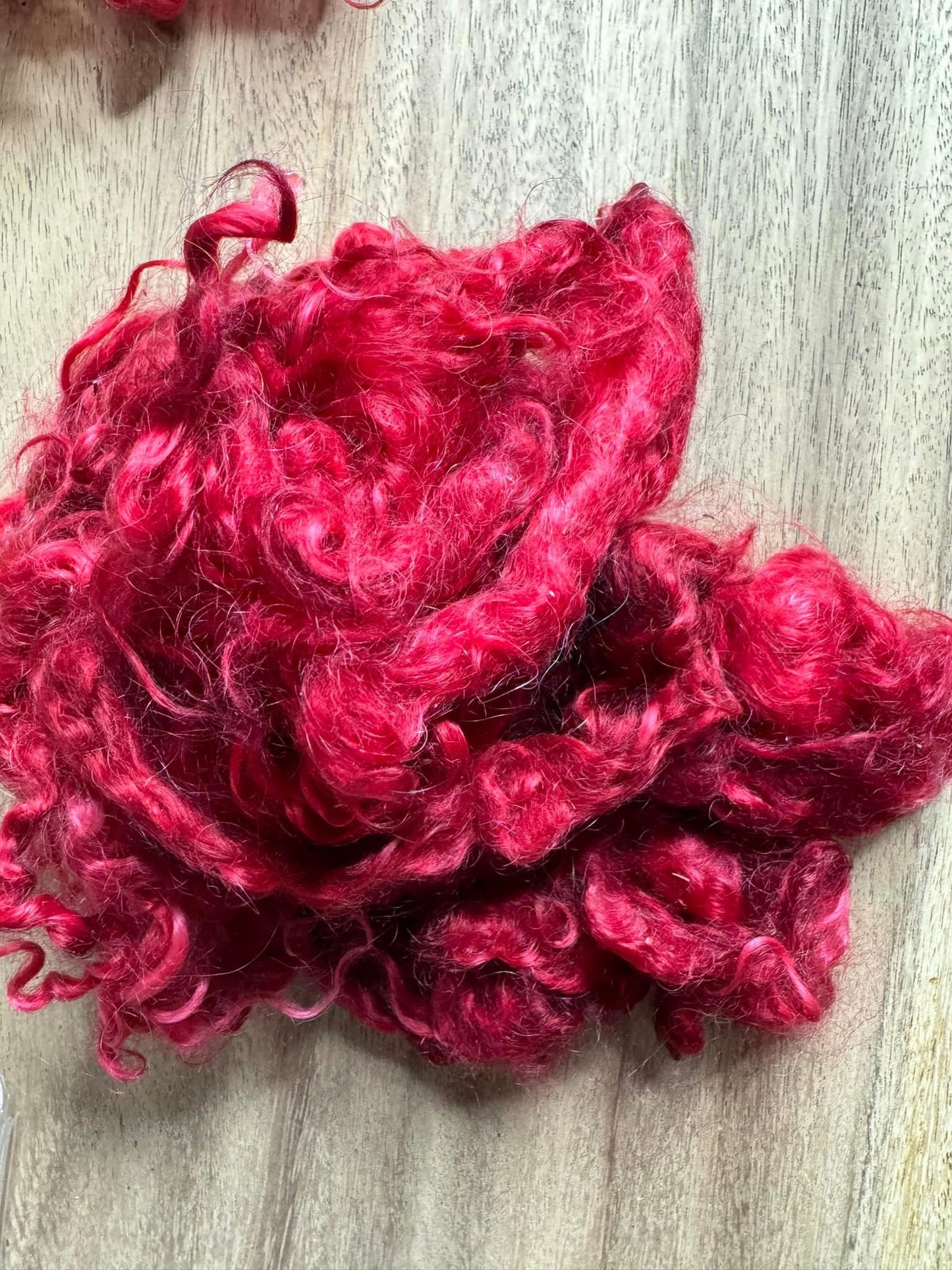 Mohair-Cherry