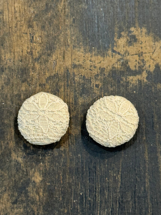 Buttons-Cream Lace Flower