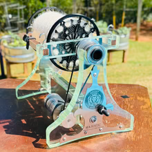 Kit 11 Ghost in Color Electric Spinner with Manual Flyer