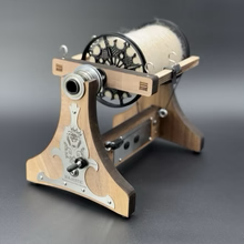 Kit 4-Majestic Electric Spinner with Autowinder, Manual Flyer and Lazy Kate